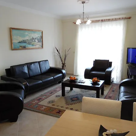 Oasis Lettings A14 Villa