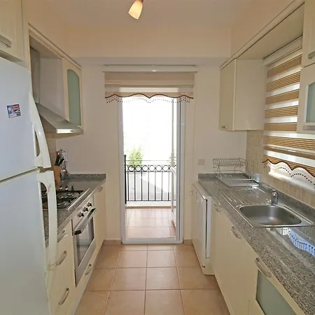 Oasis Lettings A14 Villa *