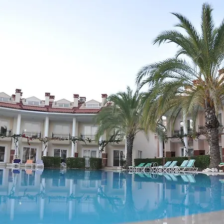 Vila Oasis Lettings A14