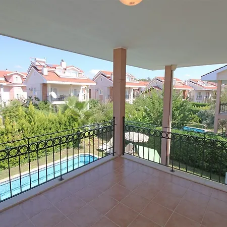 Oasis Lettings A14 Vila